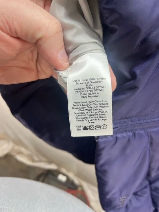 Eddie Bauer EB550 Down Puffer Vest Womens PM dark Purple Goose 3112 - Picture 6 of 11